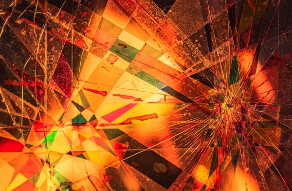 Askeri harekatla kırık bir pencerenin arkasında yangın