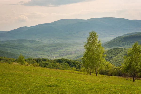 Весняний Пейзаж Сільських Високогір — стокове фото