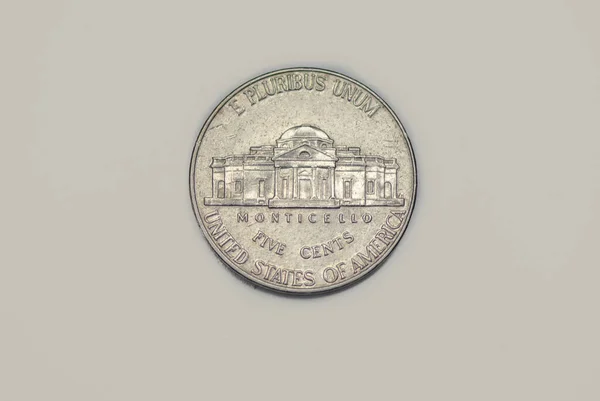 Reverse of a 2010 American five cents coin