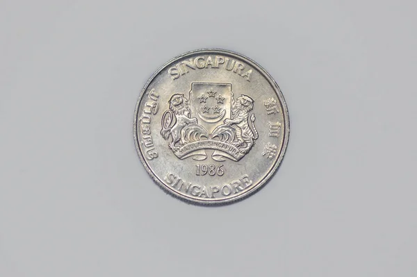 Обернений 1986 Року Сингапурської Монети Центів — стокове фото