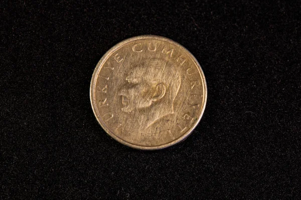 Obverse Turkish 10000 Lira Coin 1996 — 图库照片