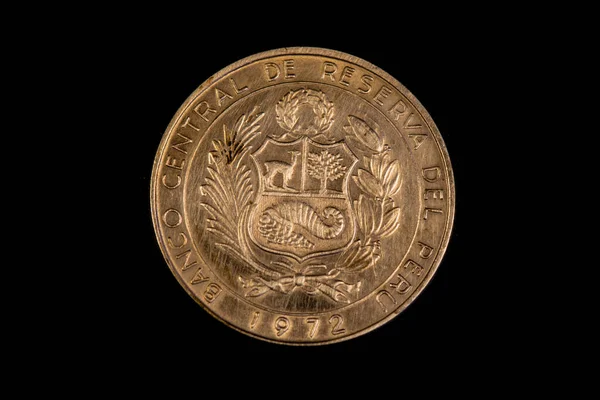 1972年のペルーの10ソール硬貨の表 — ストック写真