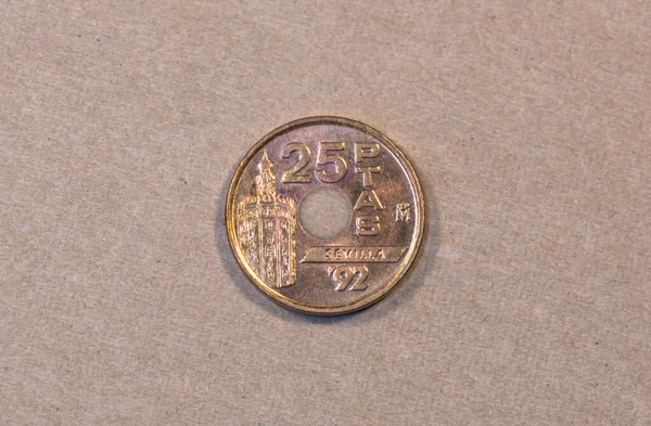 1992年のスペイン25ペセタ硬貨の裏面 — ストック写真