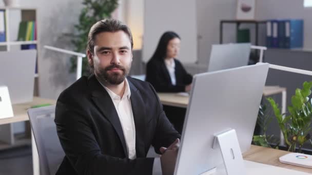 Successful Male Manager Looking Camera Light Smile While Sitting Modern — Stock videók