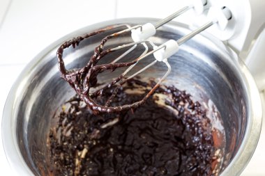 Çikolatalı Krema çırpma