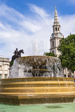 merkezi Londra'da trafalgar Meydanı Çeşmesi