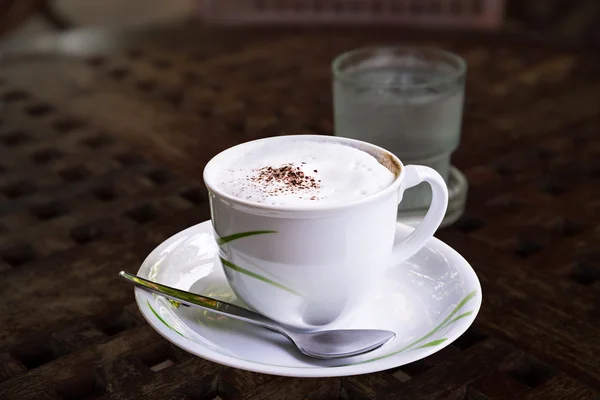 Café na xícara branca — Fotografia de Stock