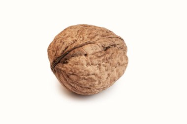 Beyaz arka planda izole ceviz
