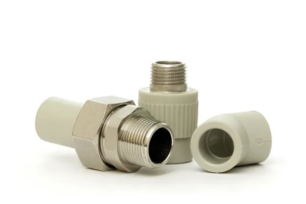 Polipropilen borular bağlanmak için bağlantı parçaları (bağdaştırıcılar)