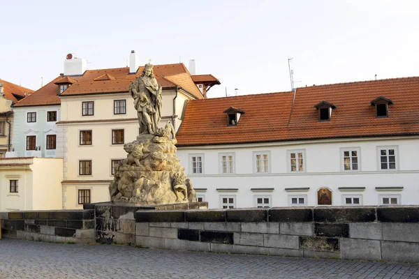 Statue Des Heiligen Vitus Der Karlsbrücke Prag Tschechische Republik Donnerstag — Stockfoto