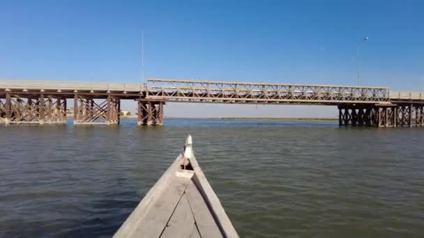 Excursion en bateau dans les marais mésopotamiens / irakiens avec les soi-disant Arabes des marais (Ma'dan)