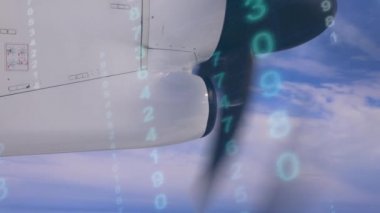 Yüksek uçan bir uçağın motorunun görüntüsü. Uçak motorunun en son teknolojiyle test edilmesi yönetmeliklere uygun olarak onaylanacak ve kazalardan ve kazalardan kaçınılacak.