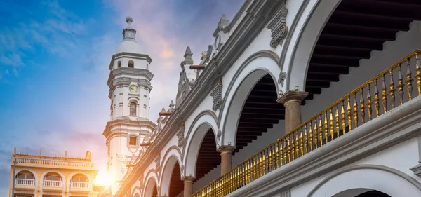 Veracruz, Palácio Municipal de Veracruz no centro histórico da cidade, uma das principais atrações turísticas da cidade — Fotografia de Stock