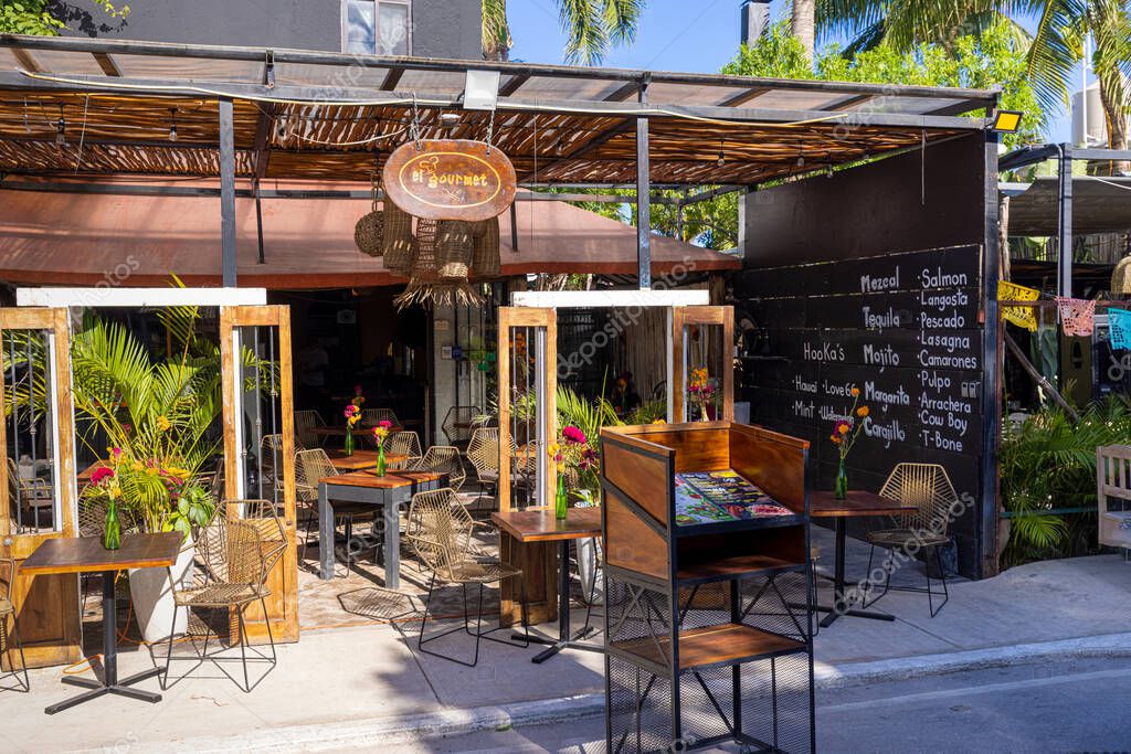 Tulum cafés en restaurantes que sirven cocina nacional mexicana y mariscos en el centro