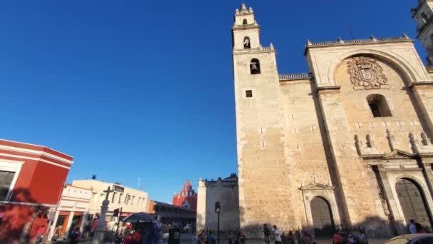 Cathedral of Merida in Merida historic city center, the oldest cathedral in Latin America — Stockvideo