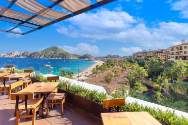 exico, Los Cabos turizm merkezinin panoramik manzarası Cabo San Lucas Kemeri, El Arco, Playa Amantes ve Playa del Divorcio