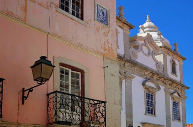 Cascais eski şehrin dar sokakları