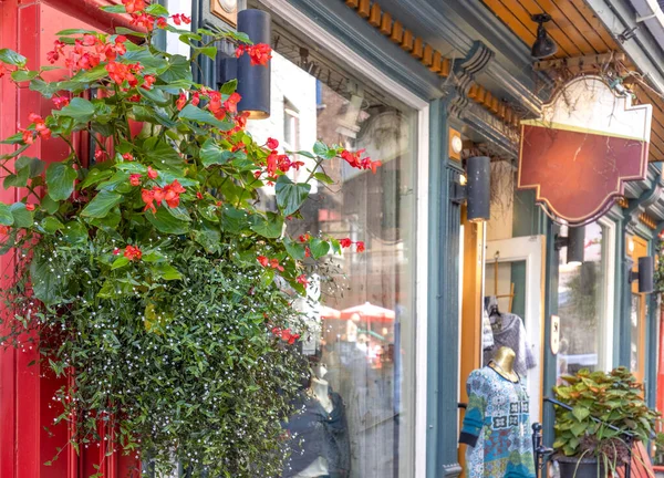 Canadá, Old Quebec City atrações turísticas, Petit Champlain baixa da cidade e distrito comercial — Fotografia de Stock