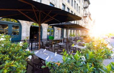 Kanada, Eski Montreal tarihi kenti ve Eski Liman, Quebec 'teki ana turistik merkezler ve varış yerleri