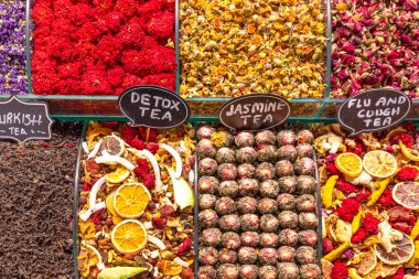Turkey, Istanbul Spice Bazaar, part of the famous Grand Bazaar in Fatih district.