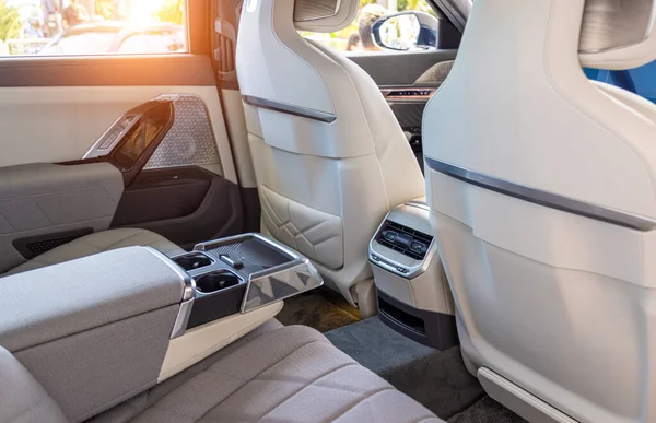 New Model Design Modern Spacious Suv Leather Luxury Car Interior — Zdjęcie stockowe