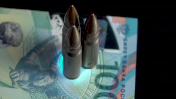 Machine Gun Bullets 100 Russian Rubles Banknote War Economy Concept — Stockvideo