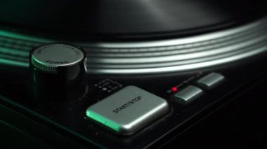 Profesyonel Gramofon Vinil Kayıt, Vintage Ses Oynatıcı, Detay 4k ile Başlatılıyor