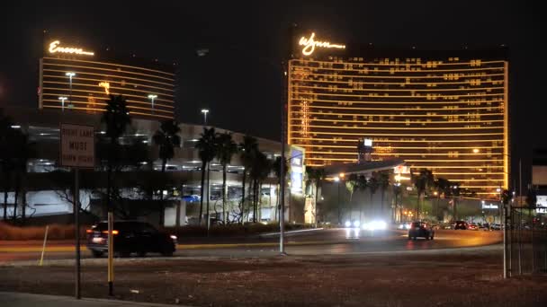 Ночной Отель Казино Лас Вегасе Иллюминированные Здания Уличный Трафик Статический — стоковое видео
