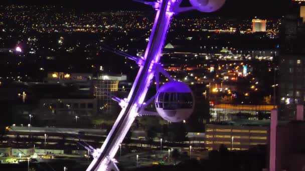 Las Vegas Por Noche Cabinas Ferris High Roller Luces Ciudad — Vídeo de stock