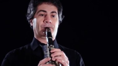 klarnet oyuncu yakın çekim
