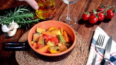 Ratatouille zeytinyağı ile
