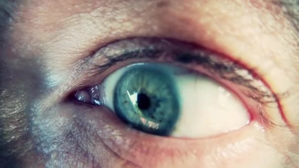Het oog close-up, horror film concept — Stockvideo