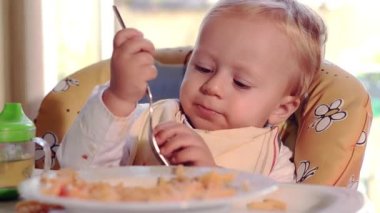 komik bebek pasta yemek