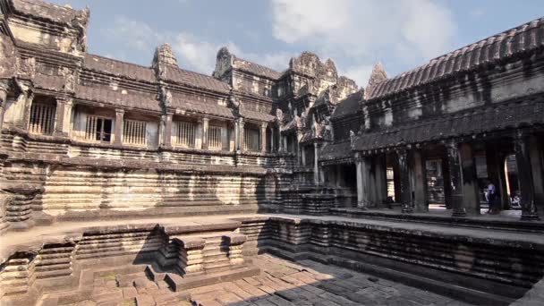 Starověký chrám v Kambodži — Stock video