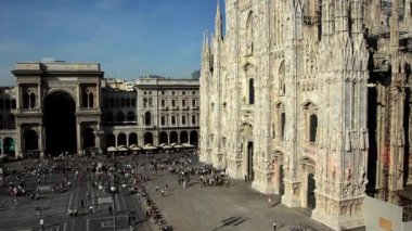 Milan, piazza duomo