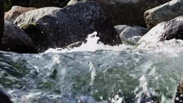 Stream, au ralenti 