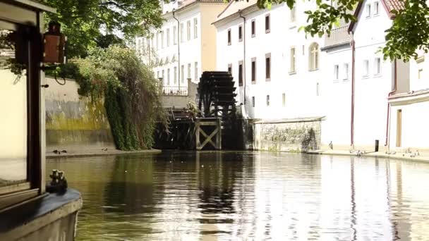Επισκεφθείτε την Πράγα από σκάφος — Αρχείο Βίντεο