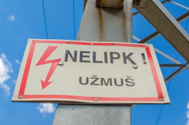 yüksek gerilim elektrik bolard detay