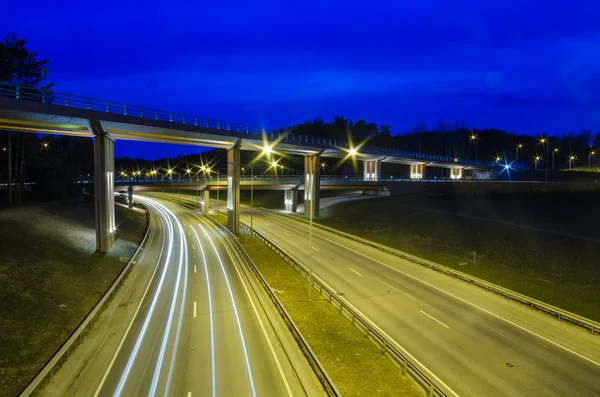 Nuevo viaducto en Vilnius, Lazdynai (Lituania ) — Foto de Stock