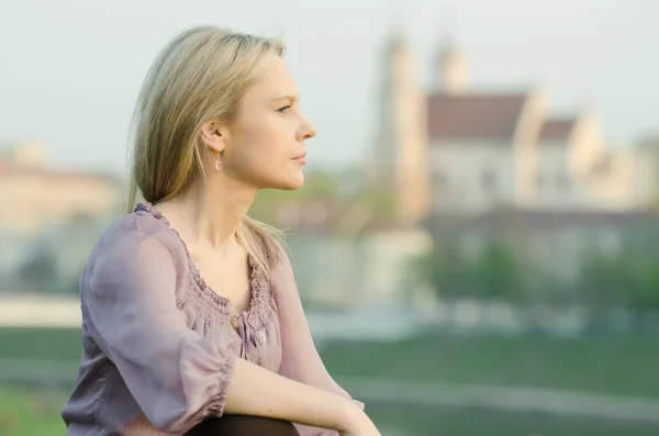 Young sexy woman relaxing in Vilnius, Lithuania — Stock Photo, Image