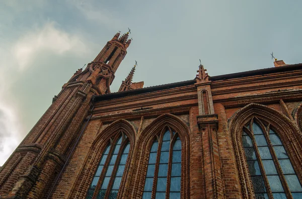 ビリニュス、リトアニアの st アンとバーネイディーンの教会 — ストック写真