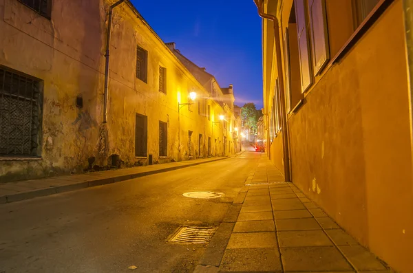 Street in the Old Town of Vilnius, Lithuania — Stock Photo, Image