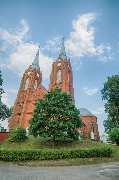 Vilkija、リトアニアのカトリック教会 — ストック写真