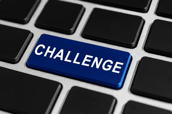 Utmaning-knappen på tangentbordet — Stockfoto
