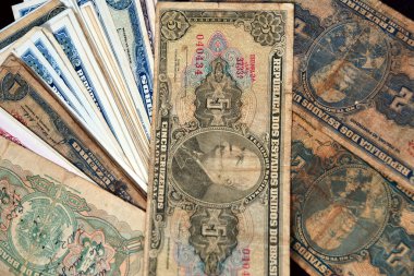 Eski para banknotları, koleksiyon parçası, numismatist