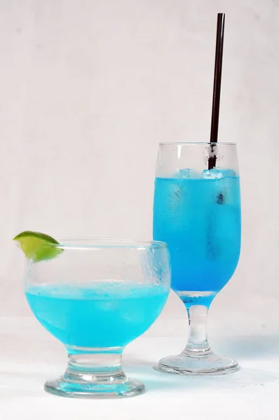 Twee Shots Cozumel Margarita Tequila Drank Met Citroen Het Glas — Stockfoto