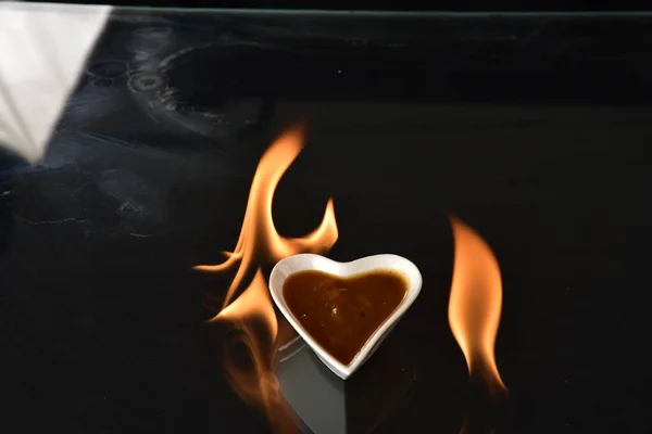 Heart Shaped Pot Red Pepper Sauce Fire — Foto de Stock