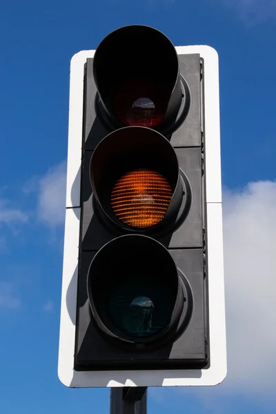 De geel straat licht. — Stockfoto