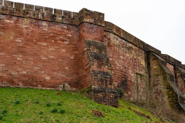 Carlisle Castle Buitenmuren Een Bewolkte Lenteochtend Carlisle Engeland — Stockfoto