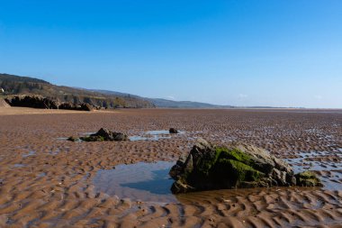 Güzel bir bahar sabahı, İskoç sahilindeki Sandyhill plajı. Sandyhills Plajı, Dalbeattie, İskoçya.